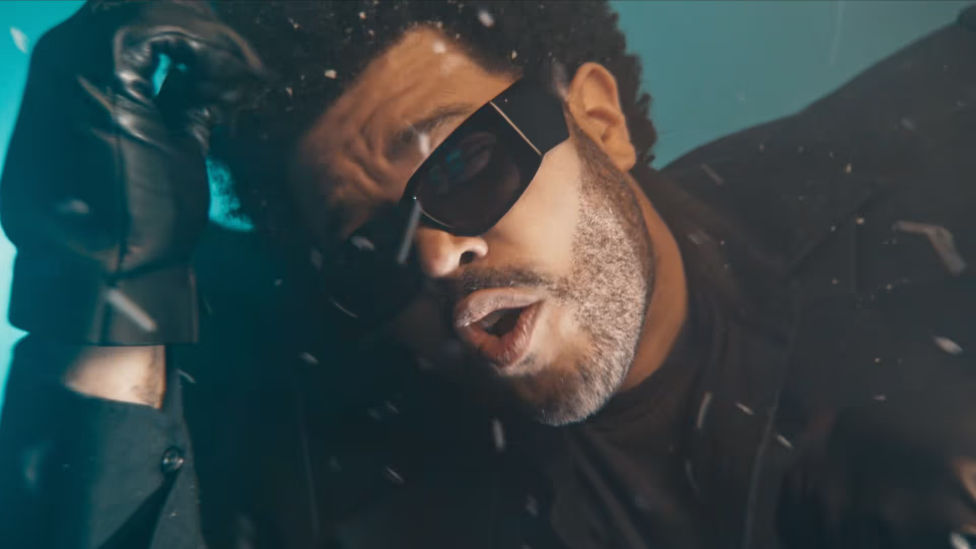 The-Weeknd-Iphone-music-video-hurry-up-tomorrow
