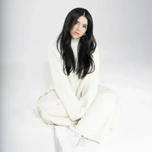 Lauren Spencer-Smith, for 'Broke Christmas'