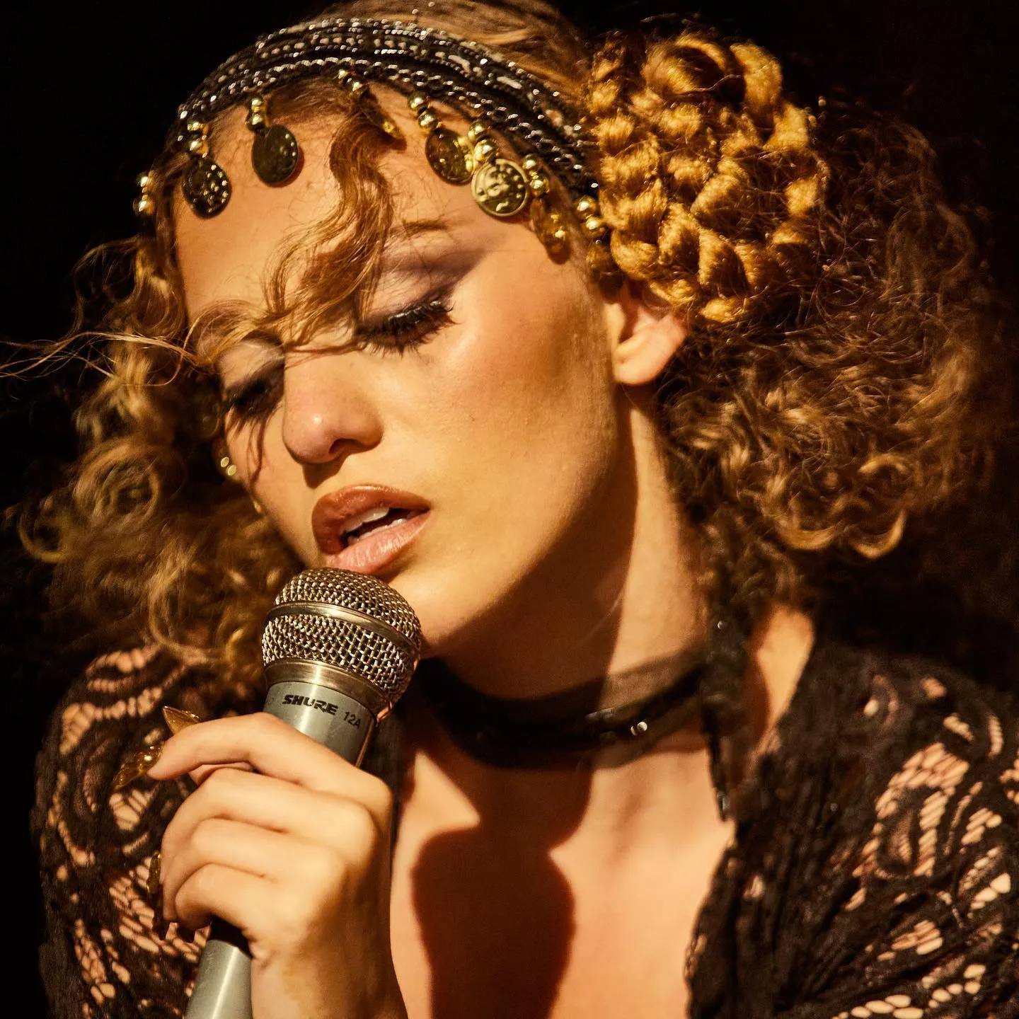 Elyanna sings ahead of her 2024 Rescheduled Tour