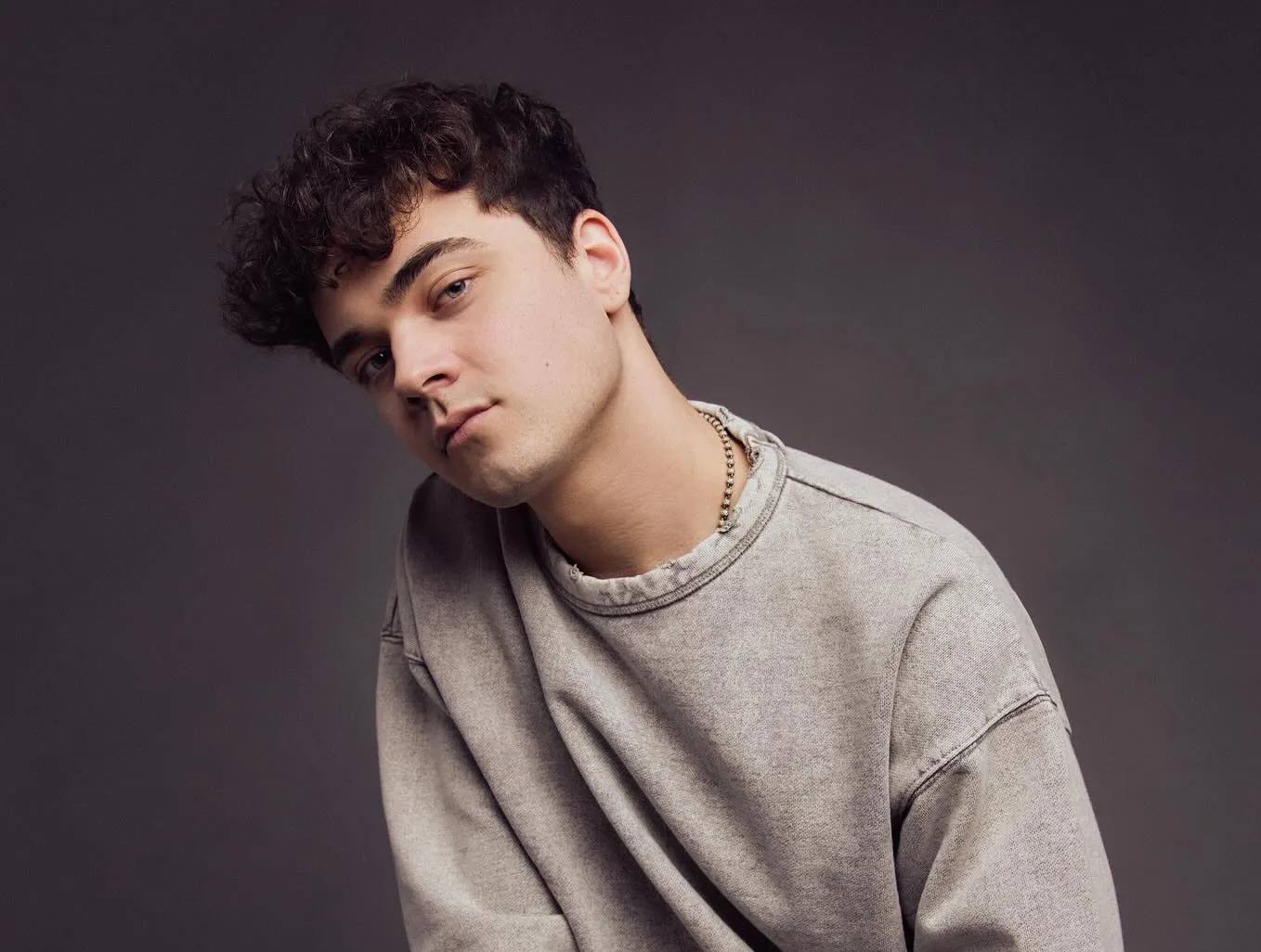 Alexander Stewart for release of single 'day i die'