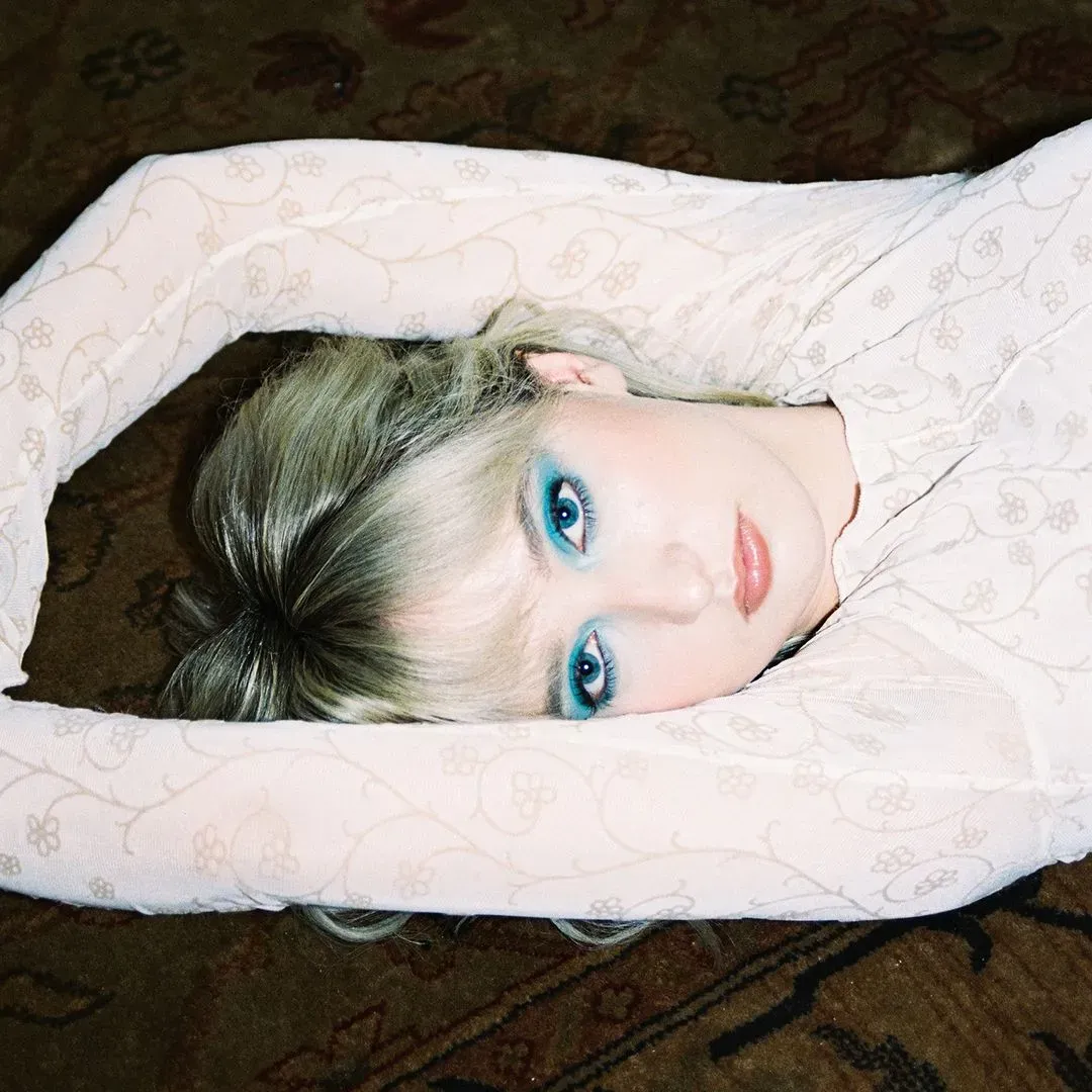 Cool-Girl_EDIE, cover art