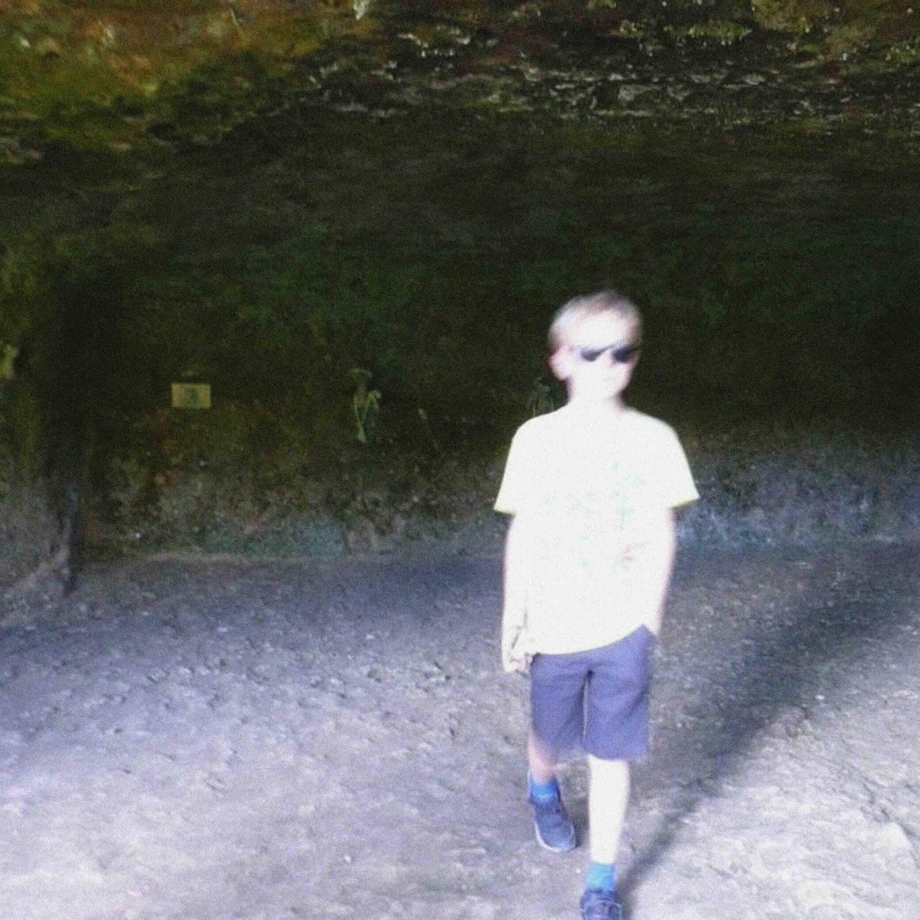 Arend Delabie - Stain - visual, cover art