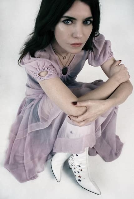 Laura-Mary Carter, press kit, september 2025