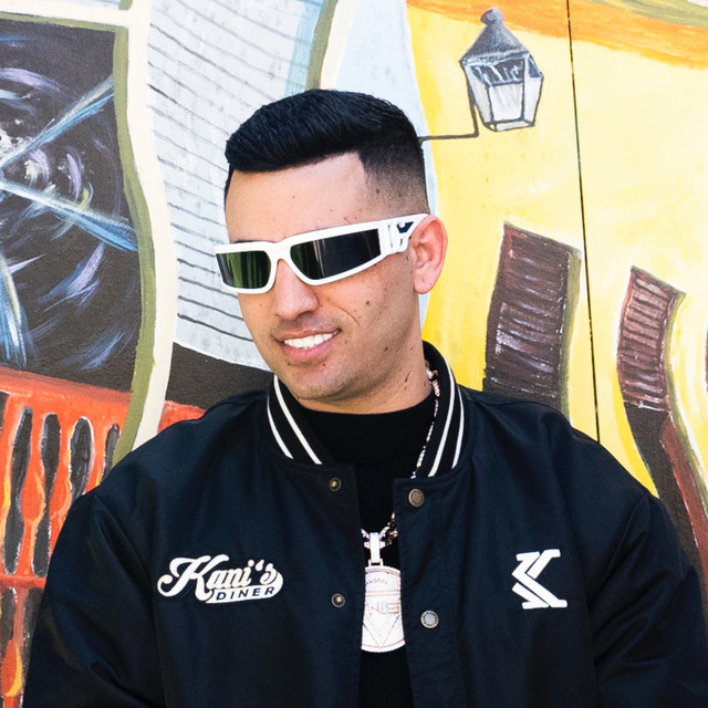 Lenier "La Diferente" cover art