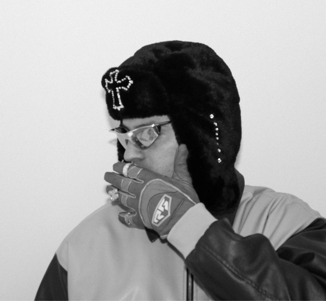 Dale Pututi "Mal Necesario" cover art