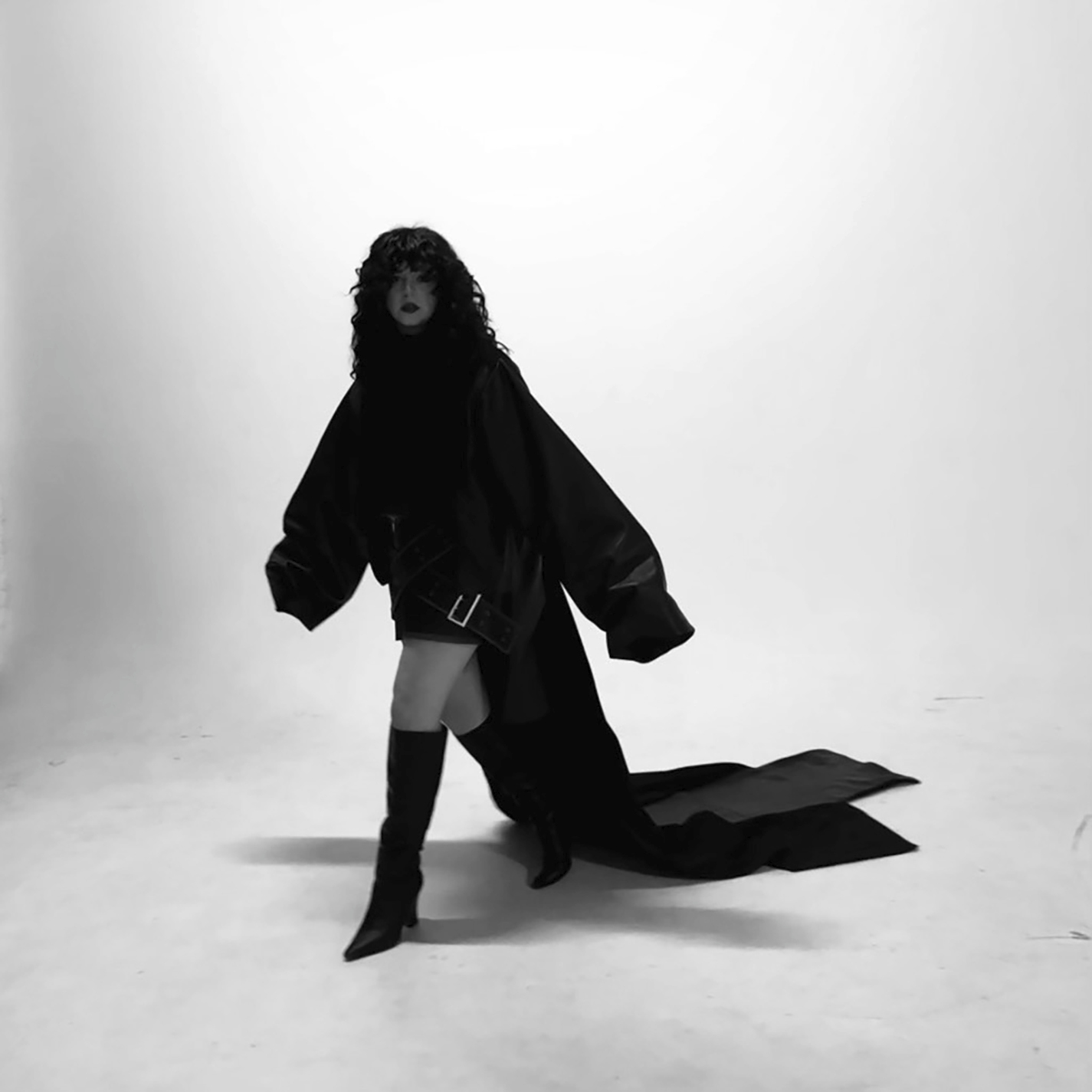 Aicia Creti, "Overwhelmed" single cover art