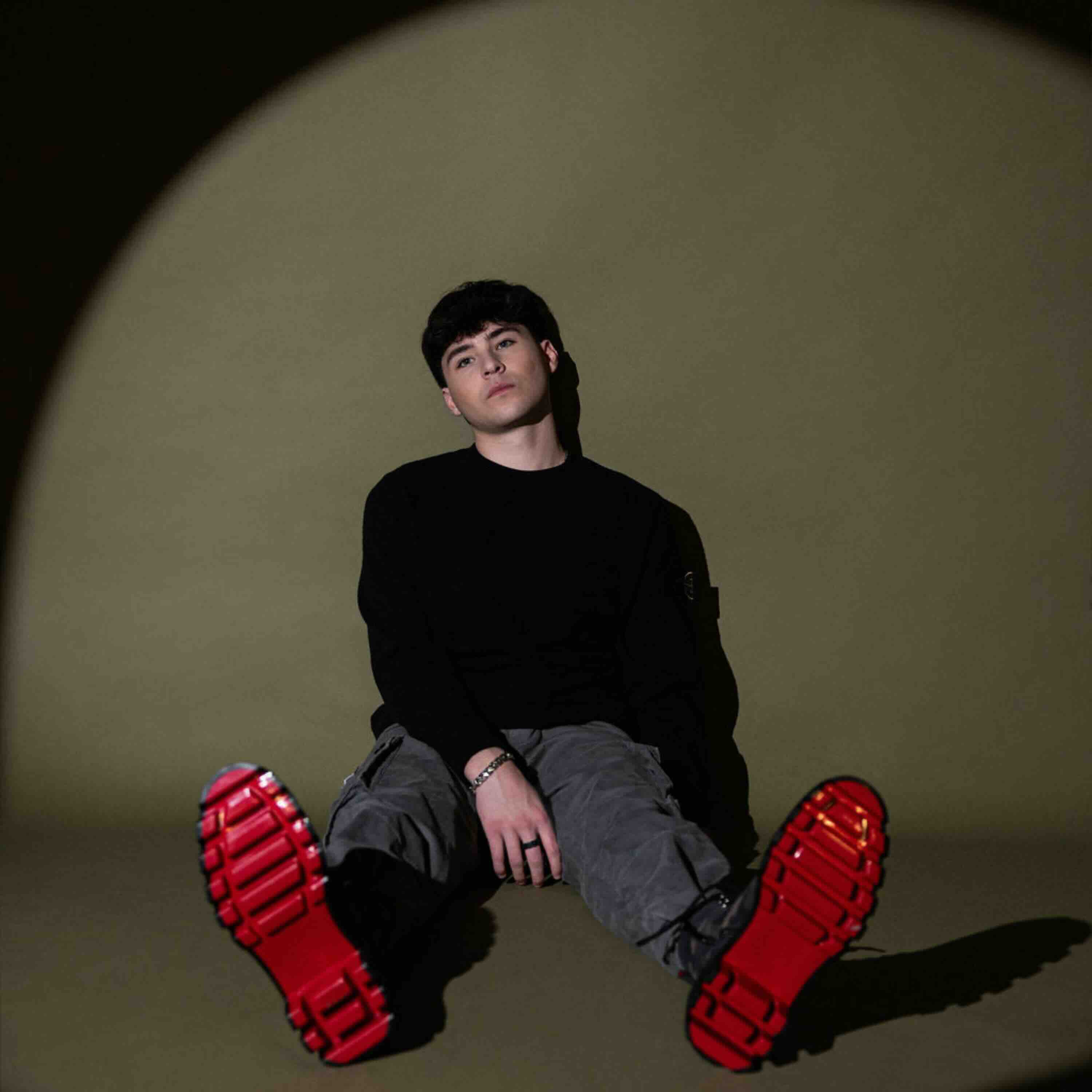 Sol Centric, arte de portada del sencillo "Remember Me"